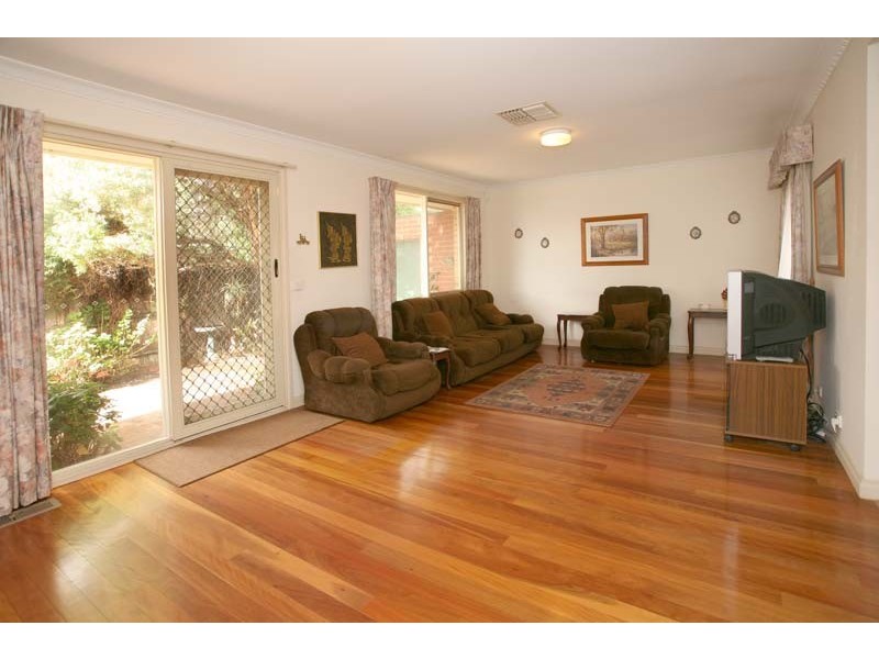 2/90 Carrington Road, Box Hill VIC 3128