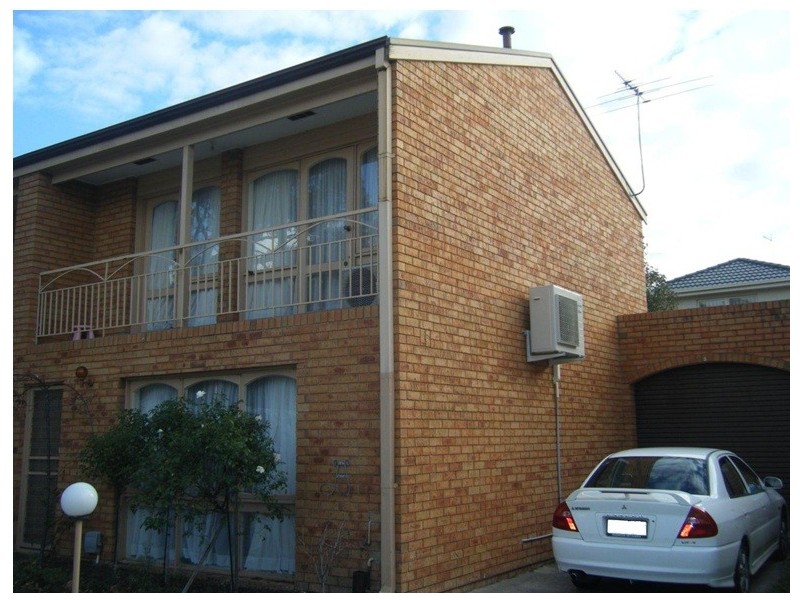 3 1110 Whitehorse Road, Box Hill VIC 3128