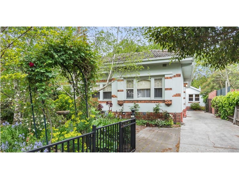 12A Robinson Road, Surrey Hills VIC 3127