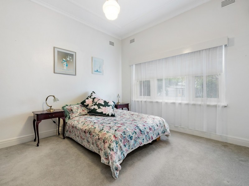 12A Robinson Road, Surrey Hills VIC 3127
