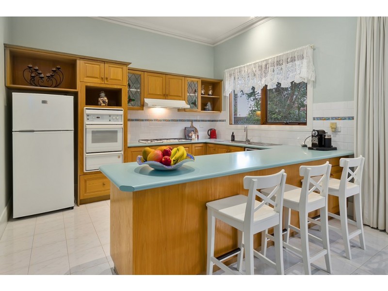 19 Latona Avenue, Preston West VIC 3072