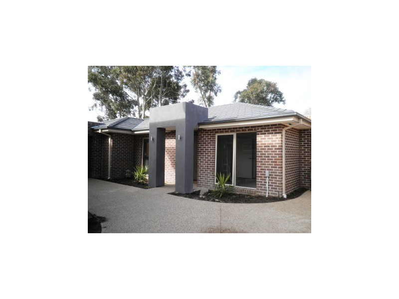 2/10 IVY STREET, Burwood VIC 3125