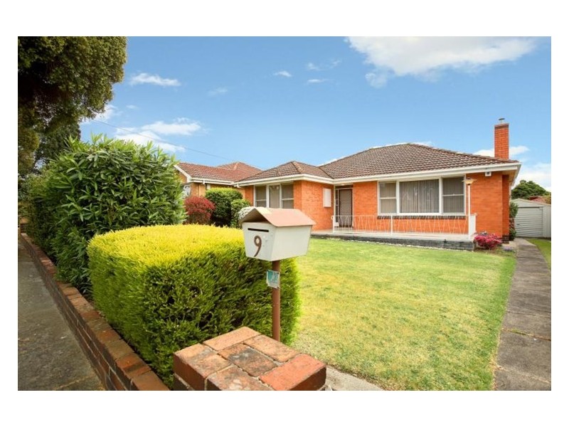 9 Benjamin Street, Box Hill North VIC 3129