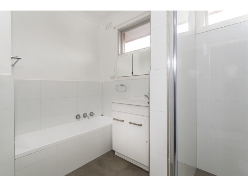 9 Benjamin Street, Box Hill North VIC 3129