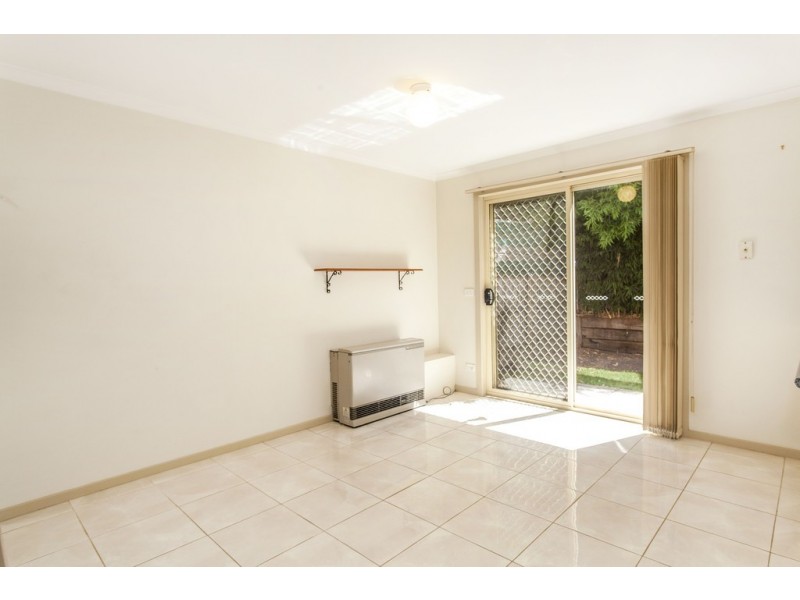 44 Kierens Way, Chadstone VIC 3148