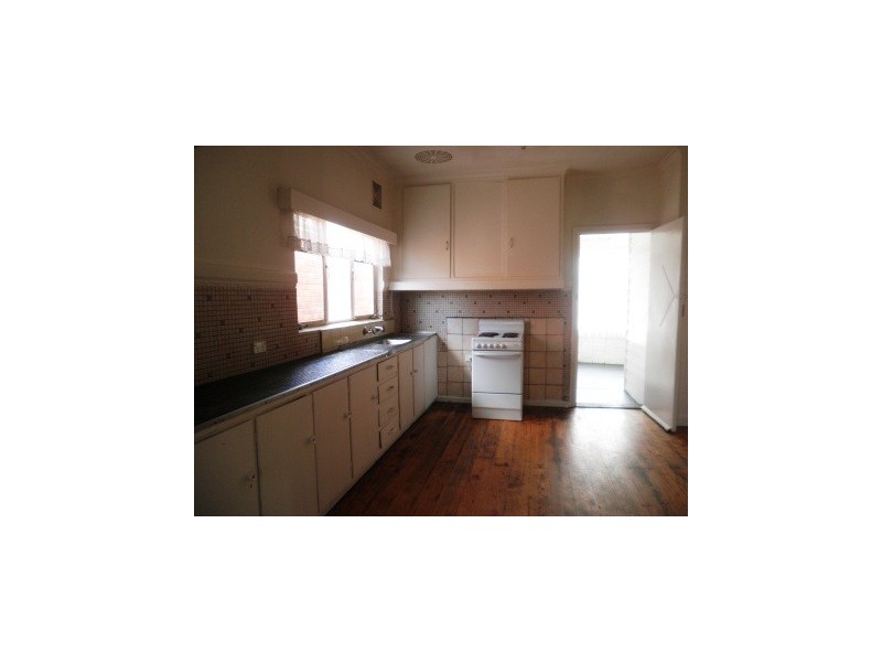 7 Doon Avenue, Glen Waverley VIC 3150