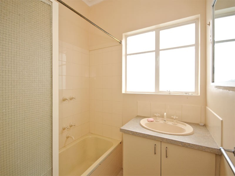 15 Sweetland Road, Box Hill VIC 3128