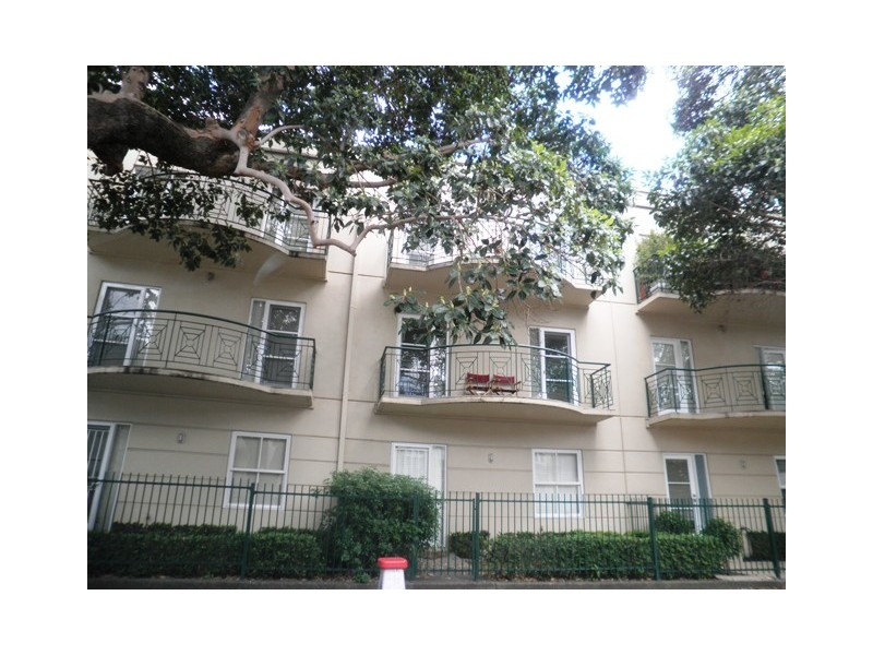 18/77 Coventry Street, South Melbourne VIC 3205