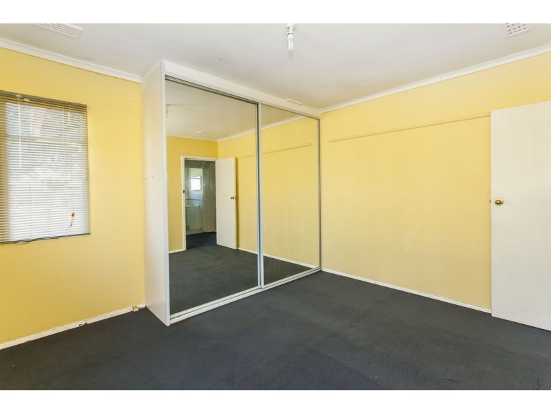 22 Brunei Crescent, Heidelberg West VIC 3081