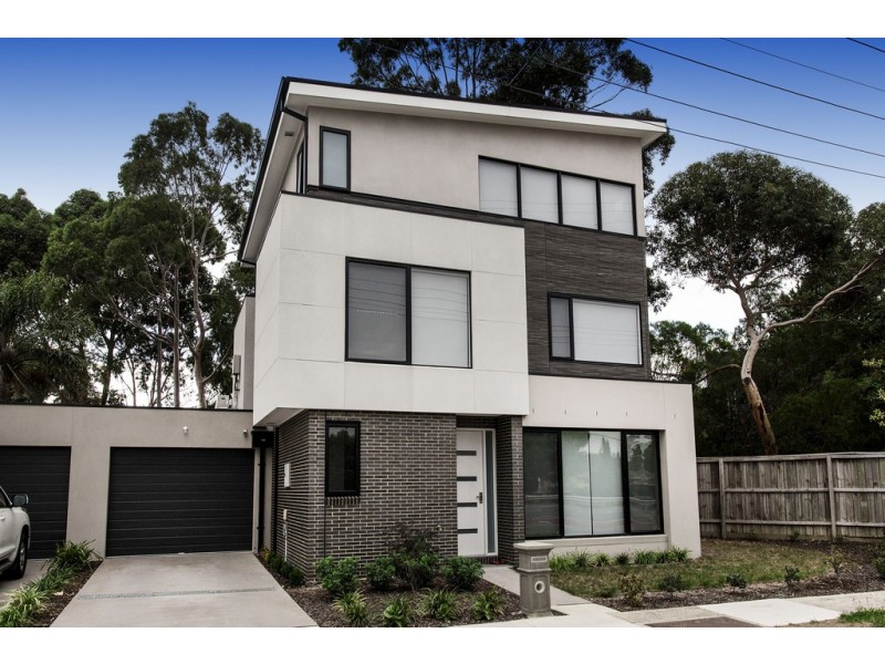 369A Manningham Road, Doncaster VIC 3108