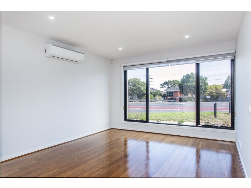 369A Manningham Road, Doncaster VIC 3108