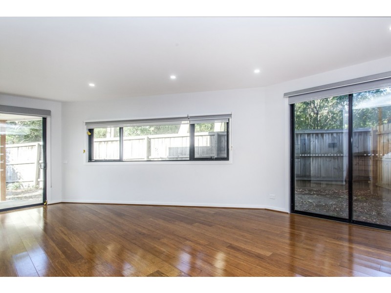 369A Manningham Road, Doncaster VIC 3108