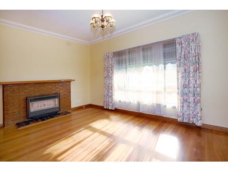 1 Joyhill Avenue, Box Hill South VIC 3128