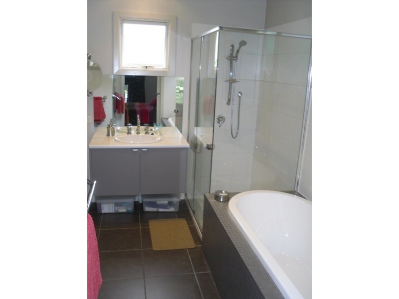 1/48 Foch Street, Box Hill South VIC 3128