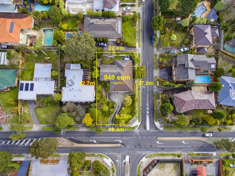 311 Gallaghers Road, Glen Waverley VIC 3150