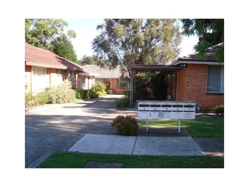 5c Cootamundra Crescent, Blackburn VIC 3130