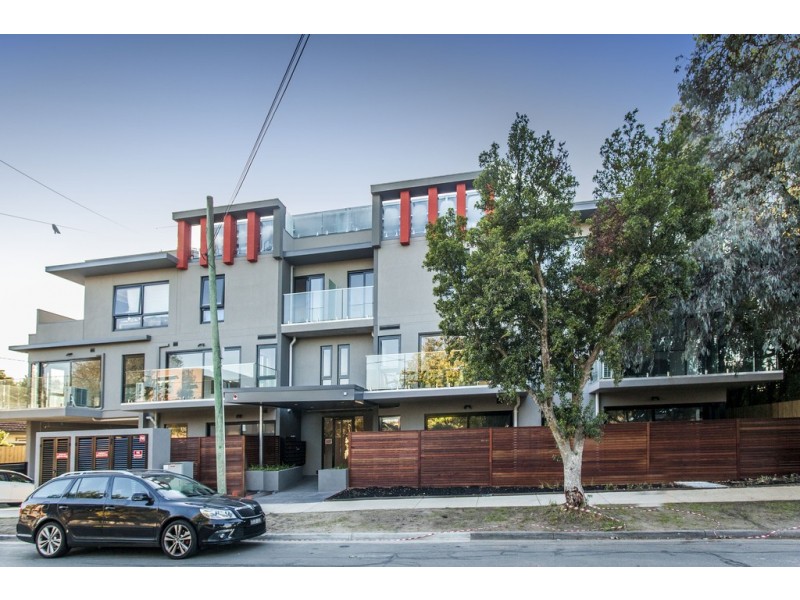 305/2-4 Churchill Street, Ringwood VIC 3134