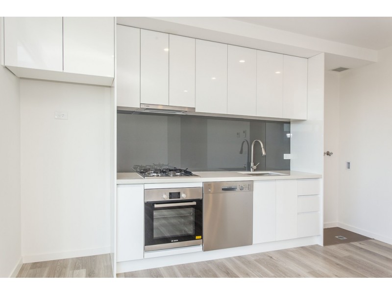 305/2-4 Churchill Street, Ringwood VIC 3134