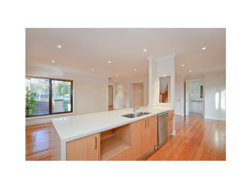 1/478 Belmore Road, Mont Albert North VIC 3129