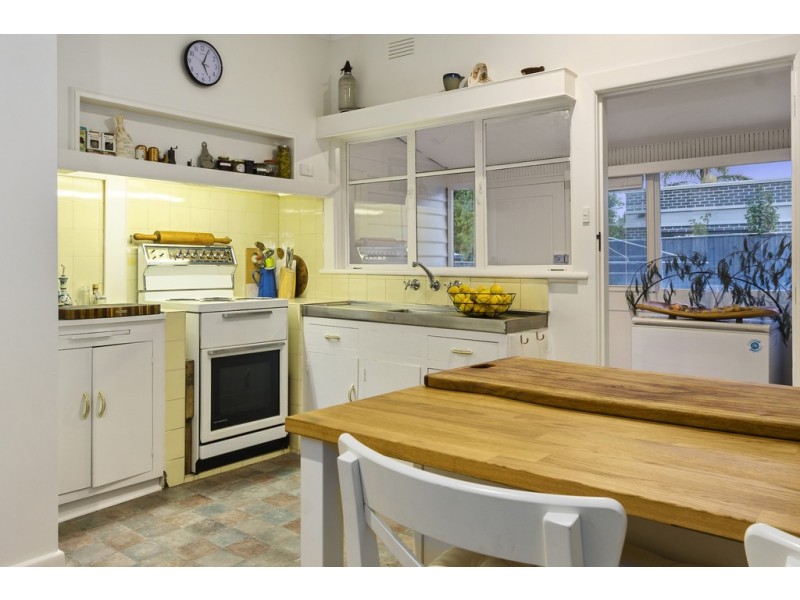 18 David Street, Box Hill South VIC 3128