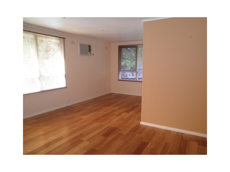 4 Frankcom Street, Blackburn VIC 3130