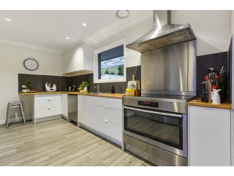 60 Shafer Road, Blackburn North VIC 3130