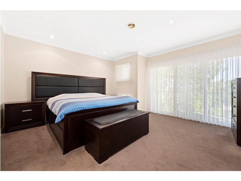 23 Kingswood Rise, Box Hill South VIC 3128