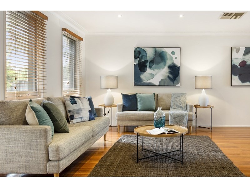 62 Lucknow Street, Mitcham VIC 3132