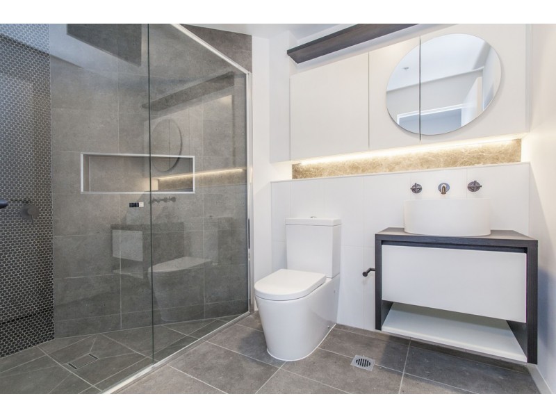 206/443 Upper Heidelberg Road, Ivanhoe VIC 3079