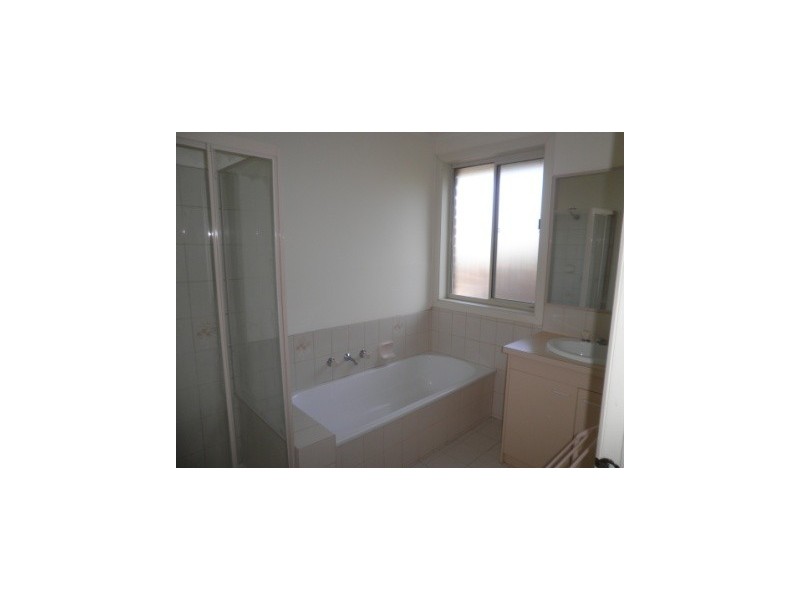 2/37 Morley Crescent, Box Hill North VIC 3129