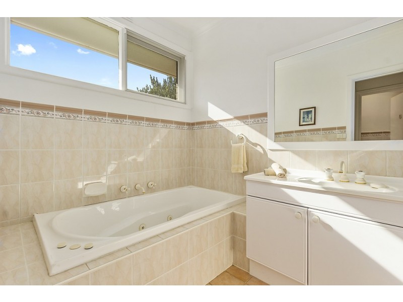 1 Killeen Avenue, Blackburn North VIC 3130