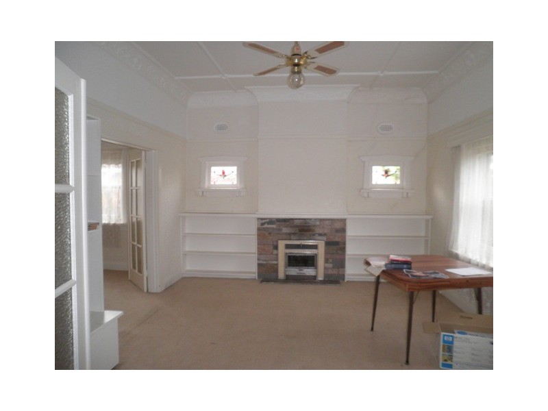 27 Parkside Avenue, Box Hill VIC 3128