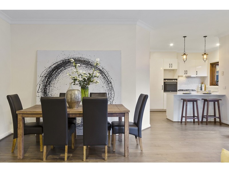 4/10 Victoria Street, Box Hill VIC 3128