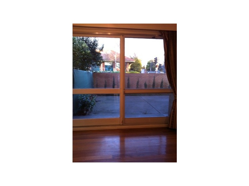 1/317 Barkers Rd, Kew VIC 3101