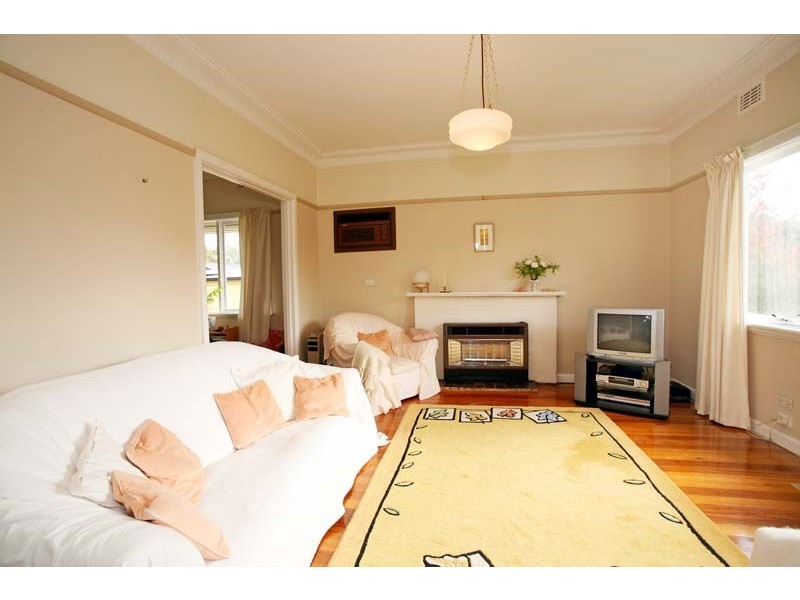 29 Cairo Road, Mont Albert North VIC 3129