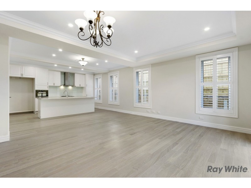 2/15 Neville Street, Box Hill South VIC 3128