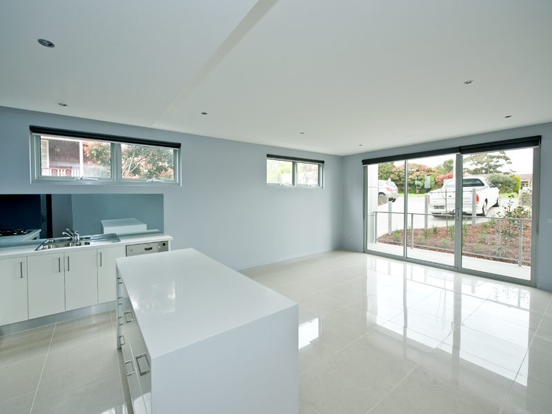 8/355 Burwood Highway, Burwood VIC 3125