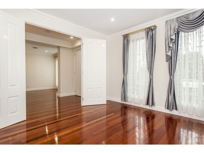 31A Graham Place, Box Hill VIC 3128