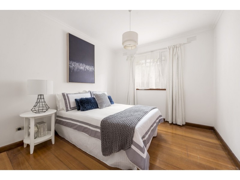 4 Sussex Street, Box Hill North VIC 3129