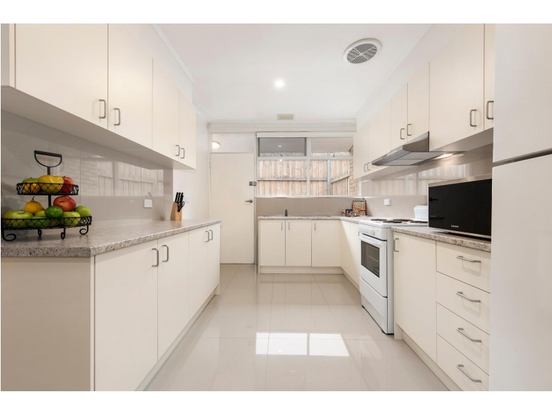 2/111 Kenmare Street, Mont Albert North VIC 3129