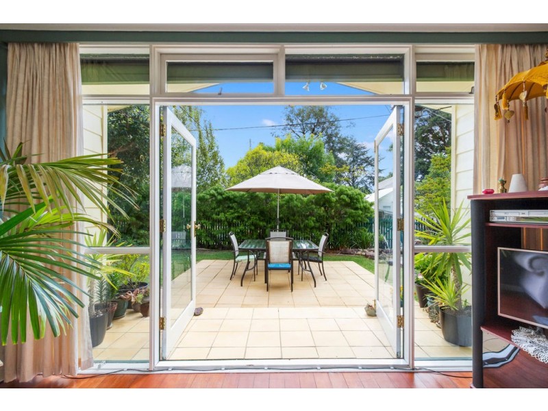 1/5 Linden Street, Blackburn VIC 3130