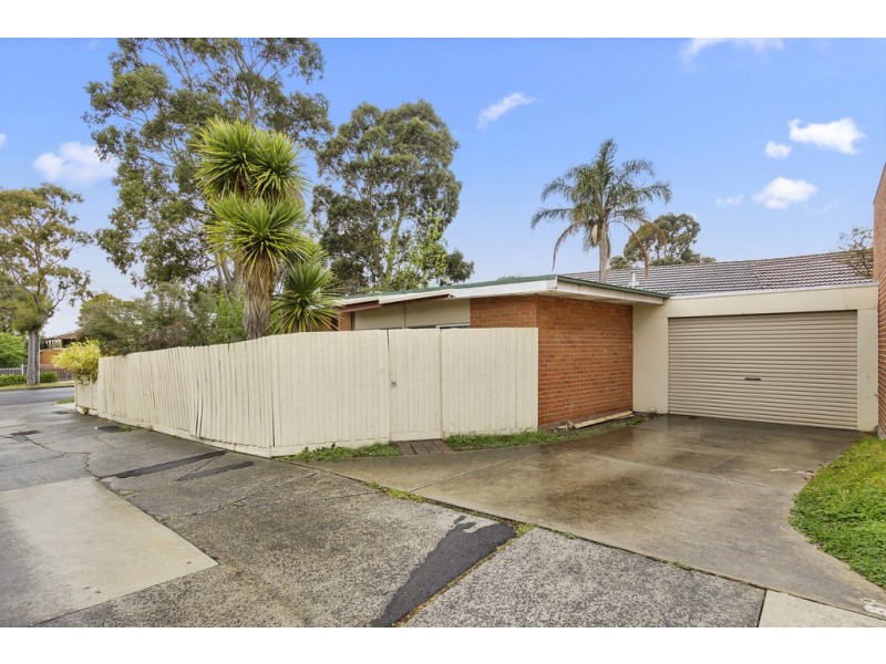 52 Hawthorn Road, Burwood East VIC 3151