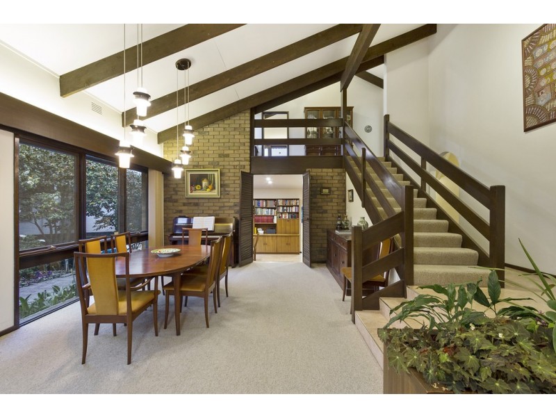 51 Olympus Drive, Templestowe Lower VIC 3107