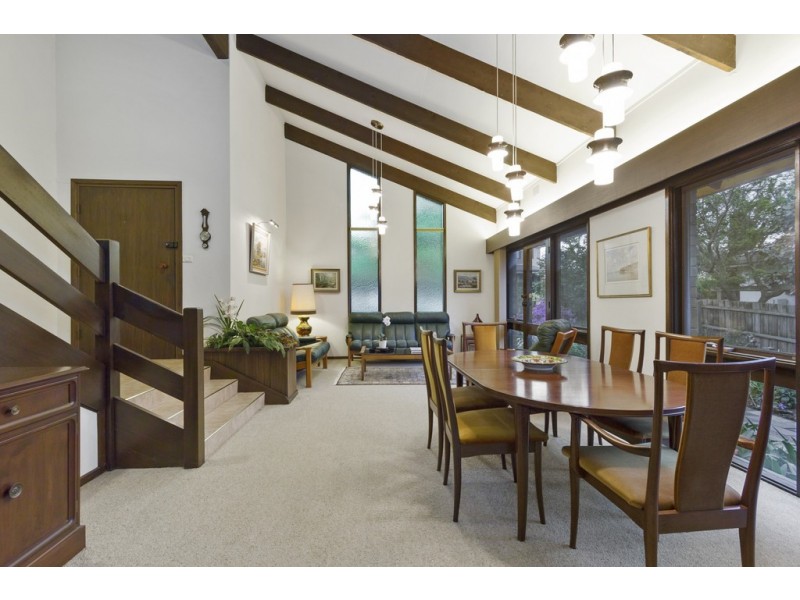 51 Olympus Drive, Templestowe Lower VIC 3107