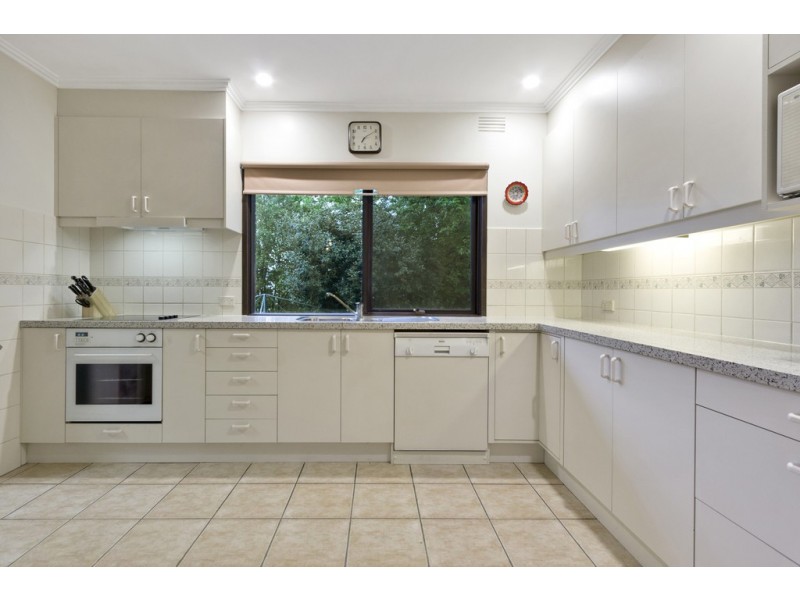 51 Olympus Drive, Templestowe Lower VIC 3107