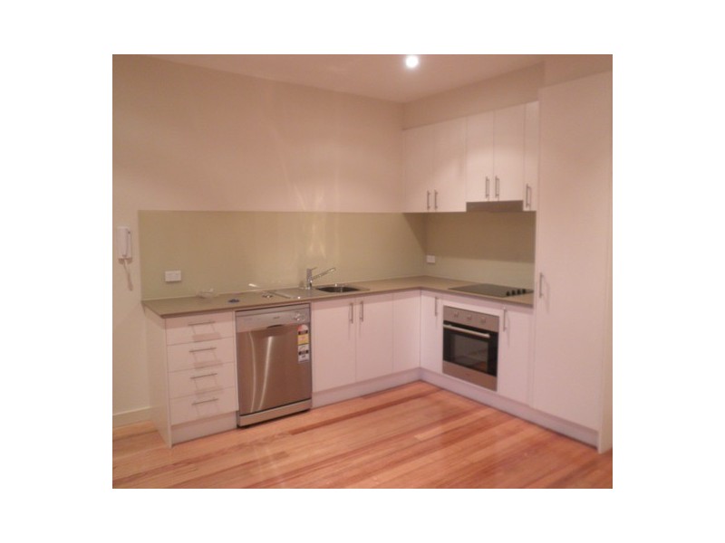 3/2 Minna Street, Blackburn VIC 3130