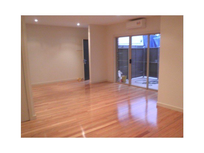 3/2 Minna Street, Blackburn VIC 3130