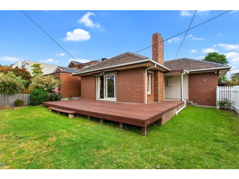 32 Fulton Road, Blackburn South VIC 3130