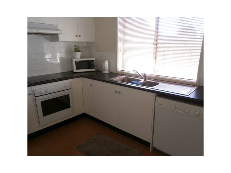 2/508 Elgar Rd, Box Hill North VIC 3129