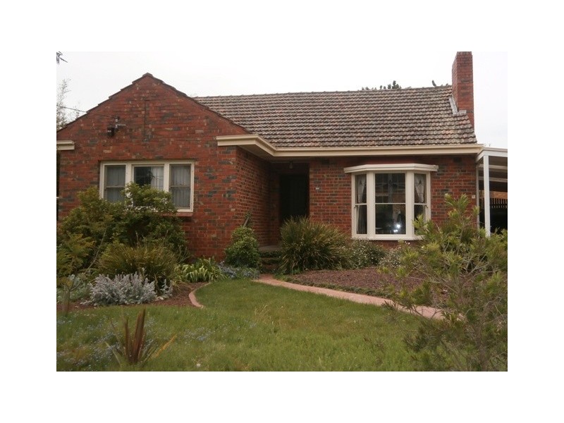 84 Tyne Street, Box Hill North VIC 3129